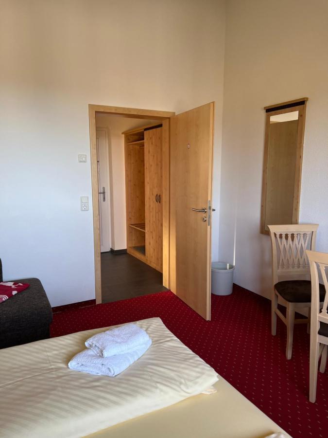 Gaststaette & Pension Waldschloesschen Oberhof  Kültér fotó