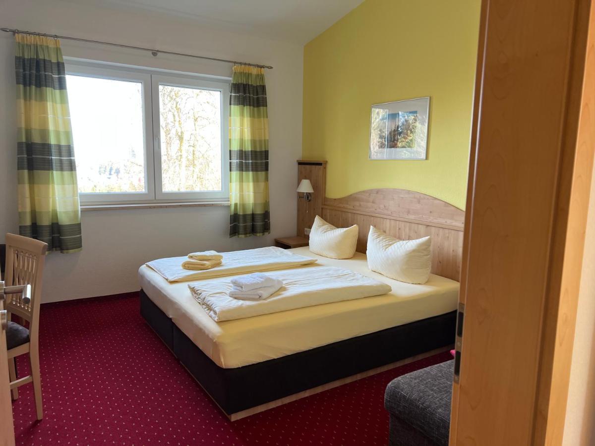 Gaststaette & Pension Waldschloesschen Oberhof  Kültér fotó