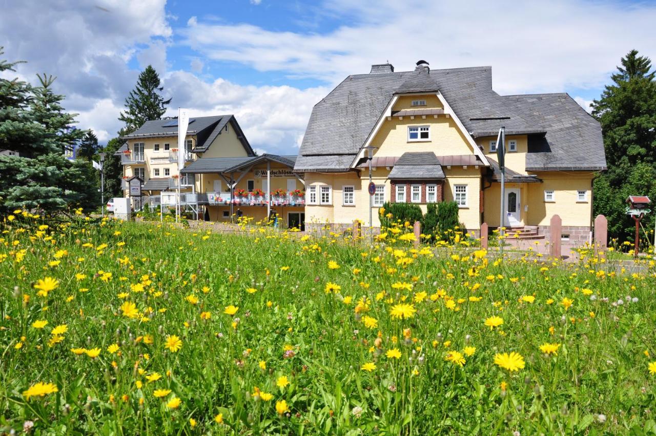 Gaststaette & Pension Waldschloesschen Oberhof  Kültér fotó