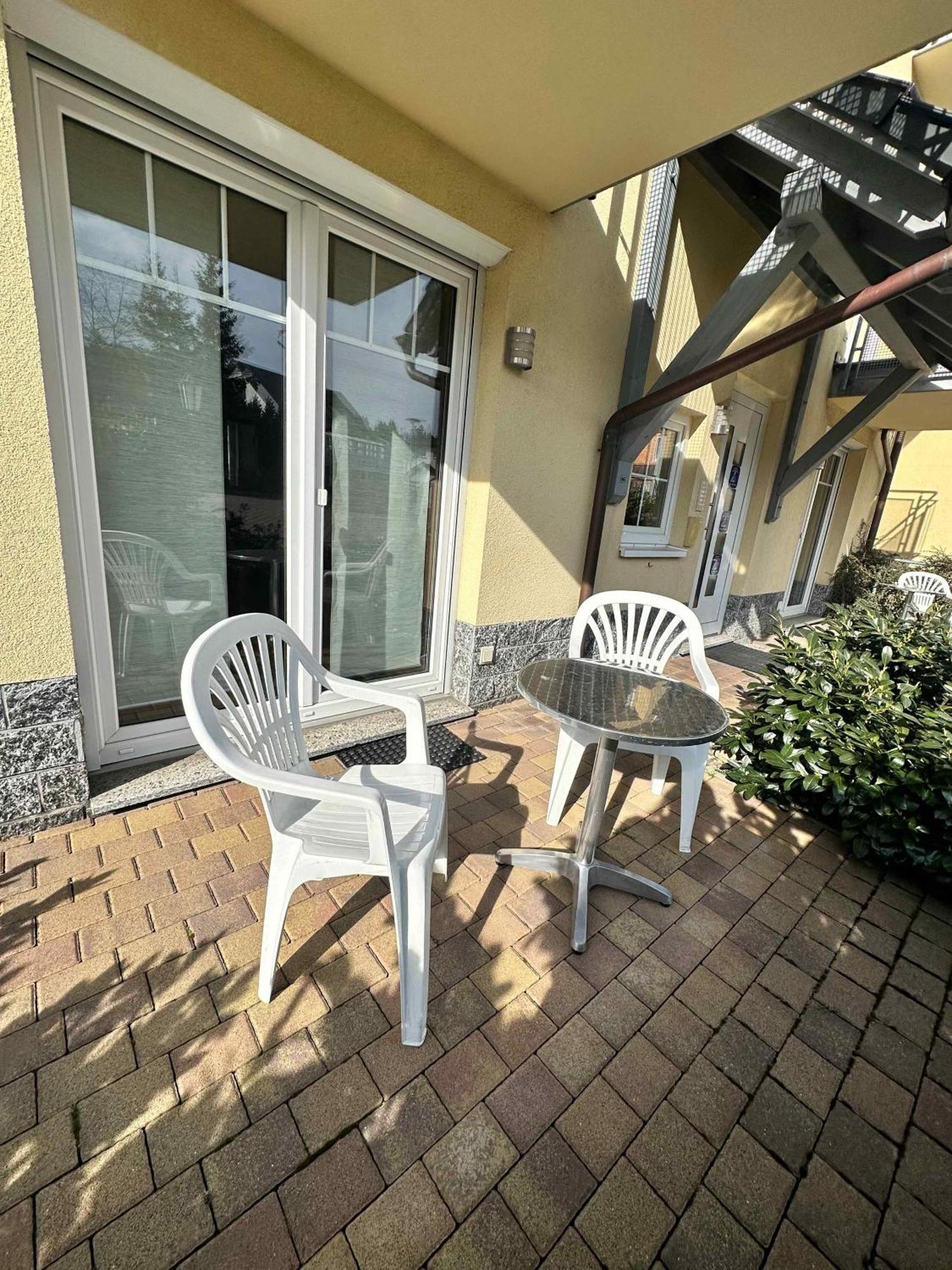 Gaststaette & Pension Waldschloesschen Oberhof  Kültér fotó