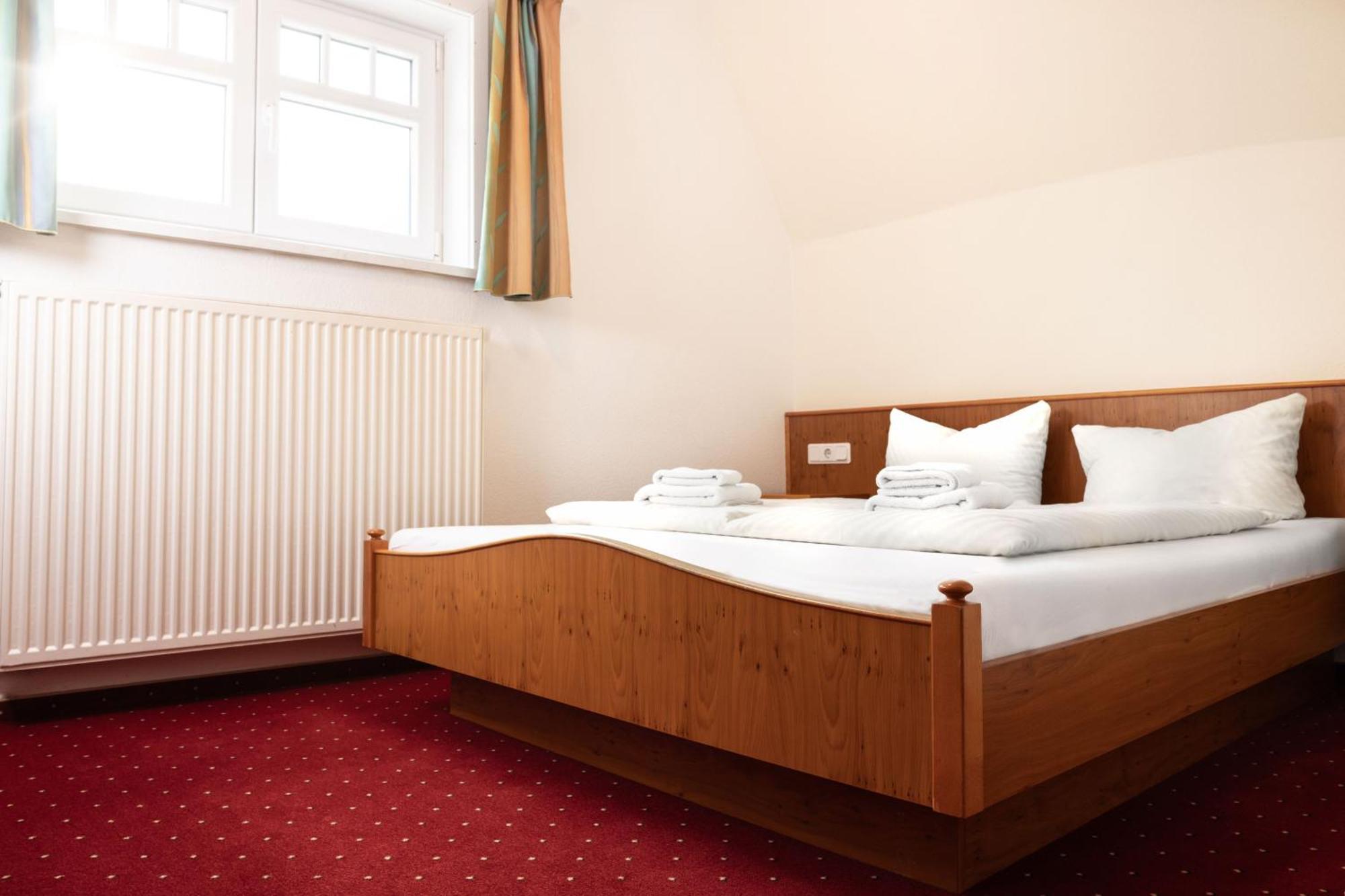 Gaststaette & Pension Waldschloesschen Oberhof  Kültér fotó